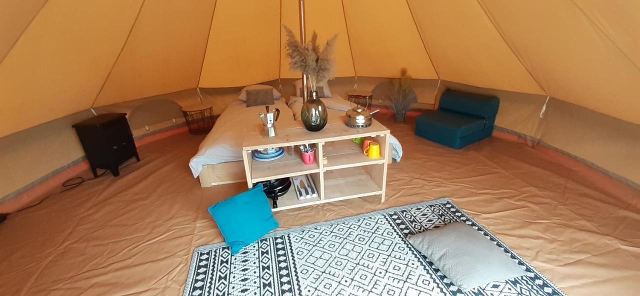 Tente Bell Au Camping Hautoreille Bannes  Exteriér fotografie